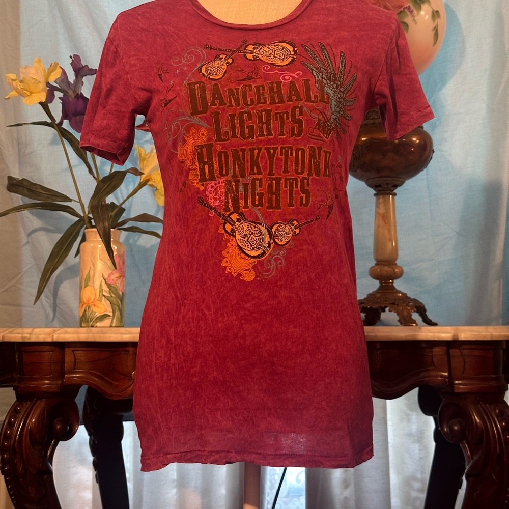 Women's Short Sleeve Graphic Tee